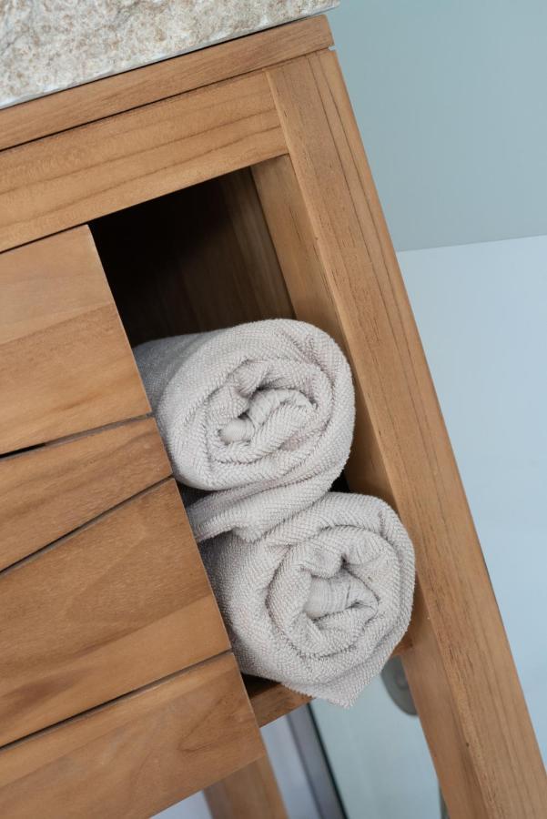 Lovina Chambre De Charme Avec Jaccuzi Velaux Екстериор снимка